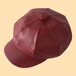 WOMENS NWT FAUX LEATHER NEWSBOY CAP
